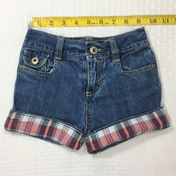 Oshkosh B'gosh 4T, Girls Blue Denim Shorts - Picture 3 of 6